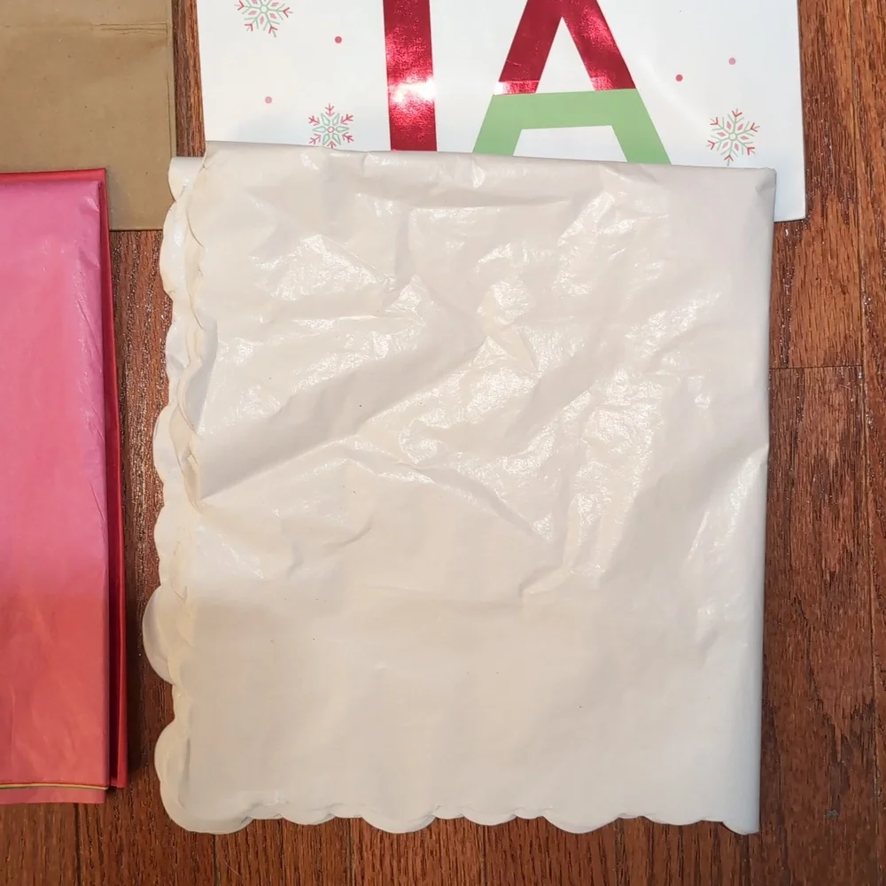 Colorful Gift Bags and Tissue Paper Set
